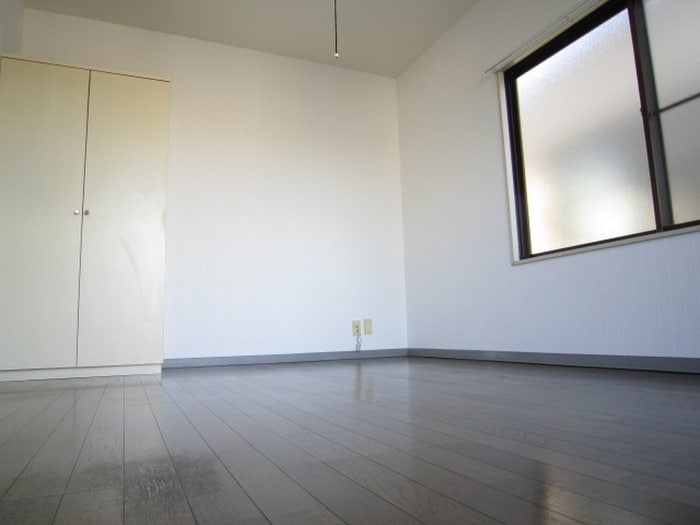 居室 クレセント山双