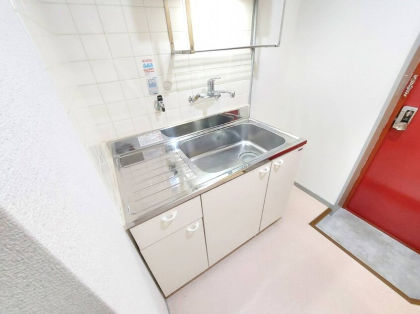 キッチン メゾンドラディ