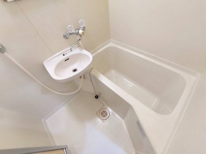 バス／シャワールーム等 メゾンドラディ