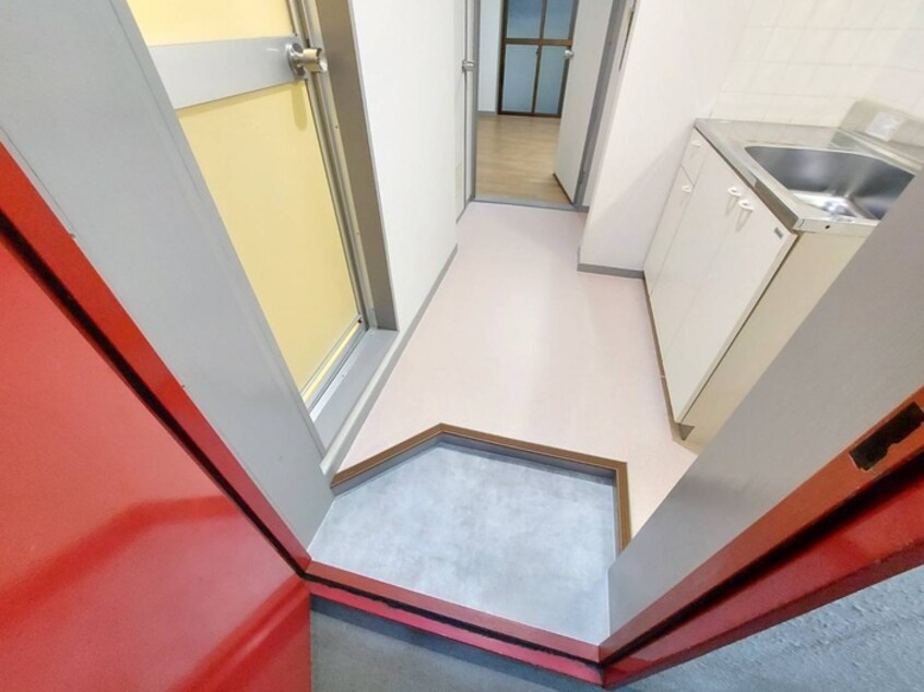 玄関 メゾンドラディ