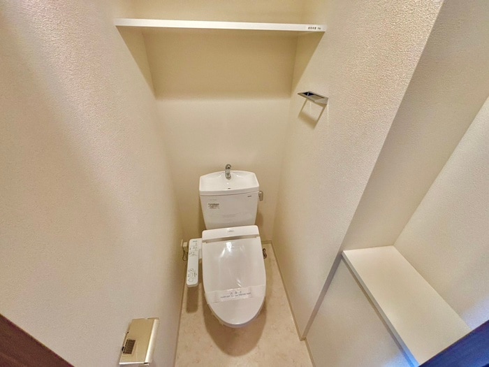 トイレ ﾗﾗﾌﾟﾚｲｽ難波ｼｴｰﾙ(1502)