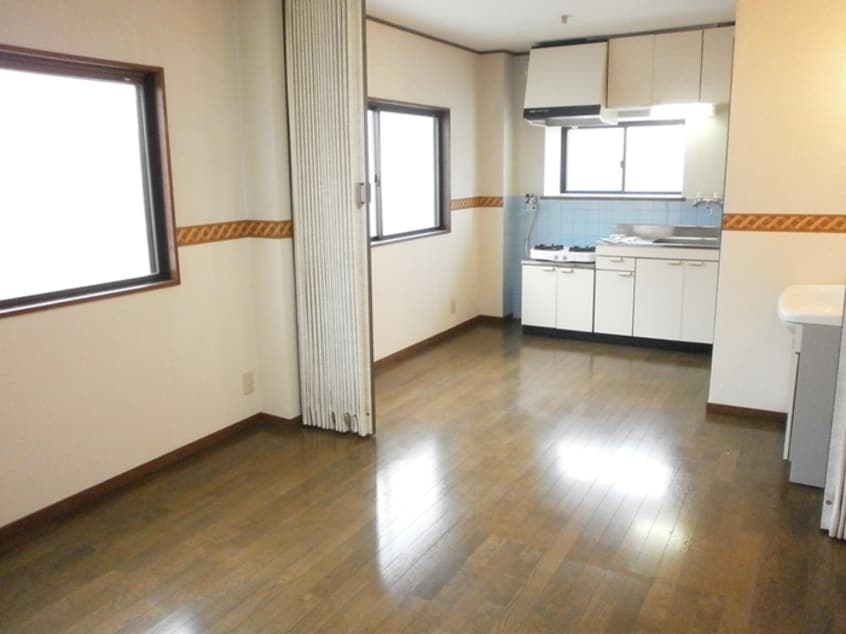 居室 ビラネージュ香里