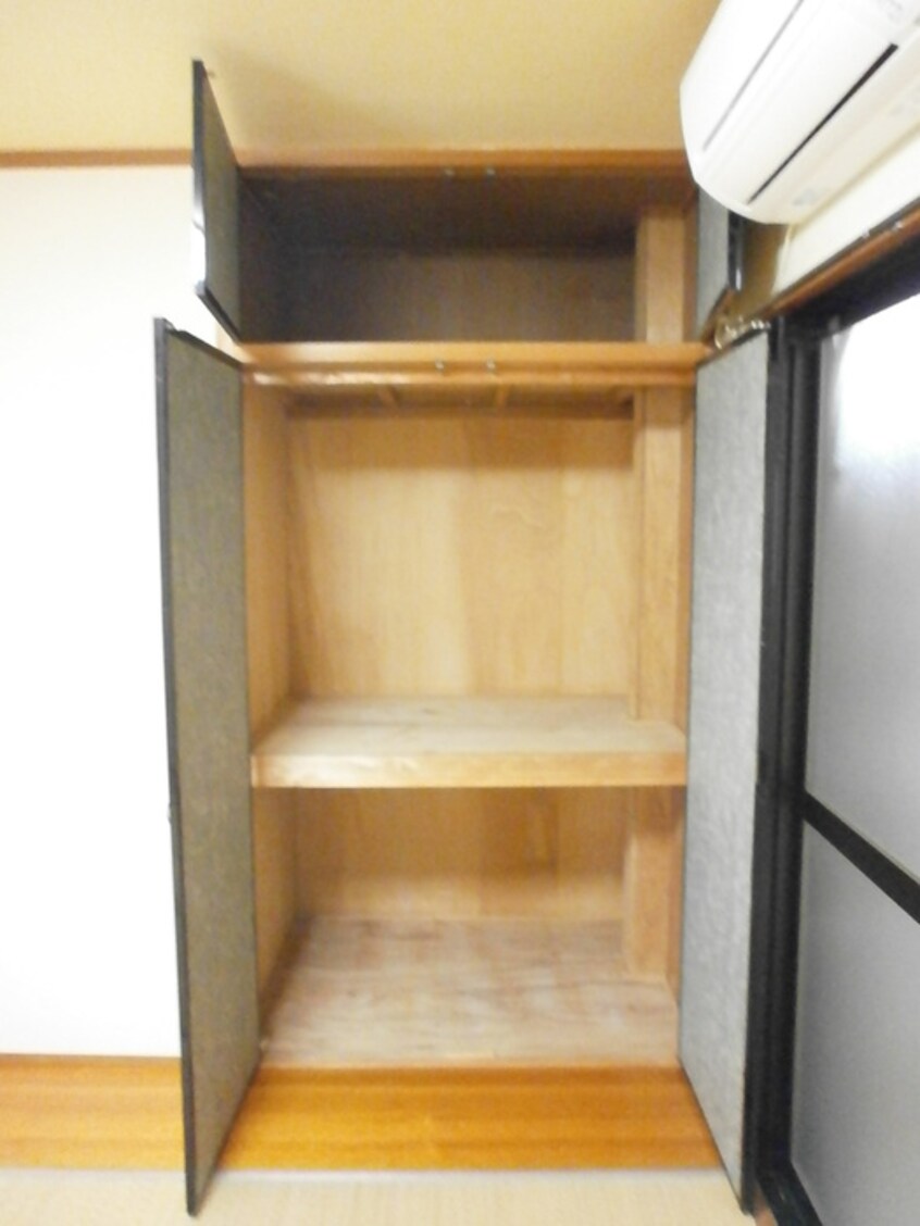 収納 ビラネージュ香里