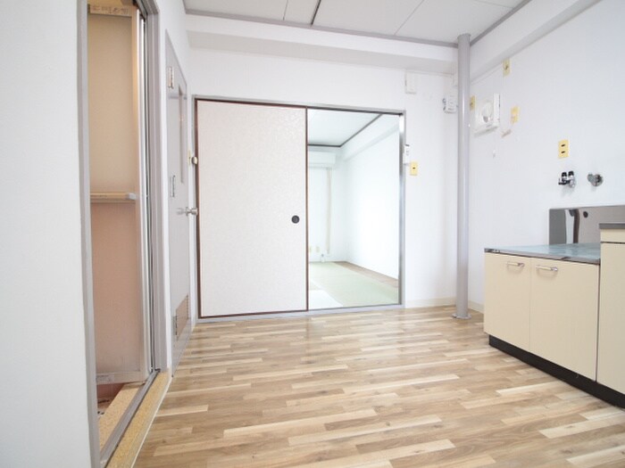 居室 フタミハイツ