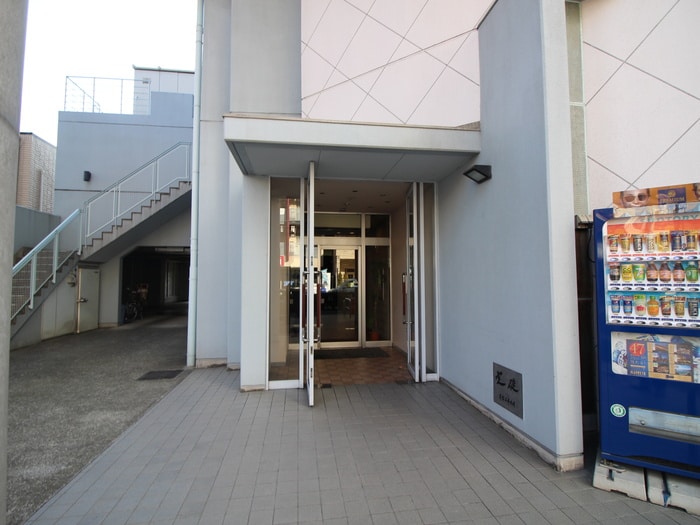 エントランス部分 エル・ボスクⅡ