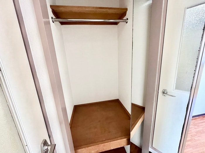 収納 メゾンチェリ－