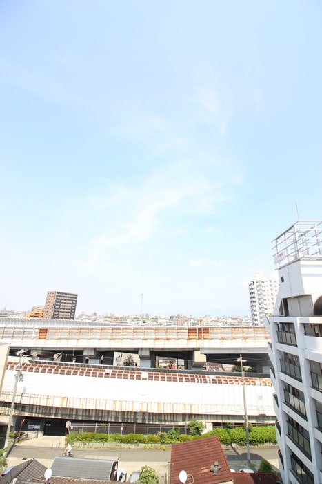 室内からの展望 B-RISE駒川