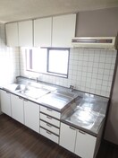 キッチン ピンクフィ－ルド