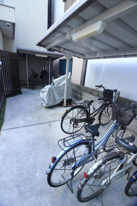 駐輪場 ル・ヴァンヴェール