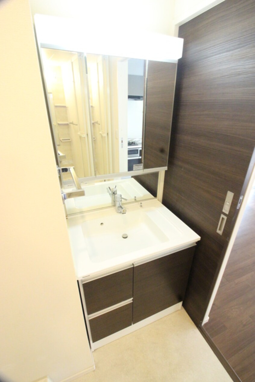 洗面 ル・ヴァンヴェール