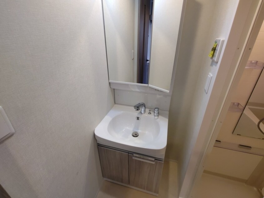 洗面 MAXIV CROS 江坂（314）