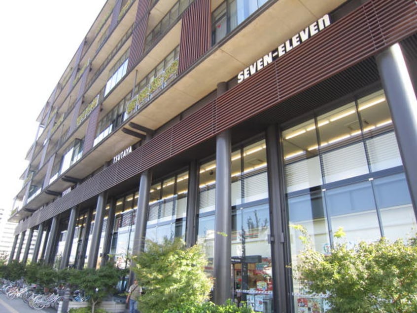 セブンイレブン(コンビニ)まで238m アゼリア五条御前