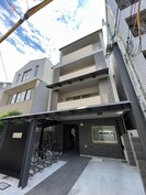 カローレ御所南の外観