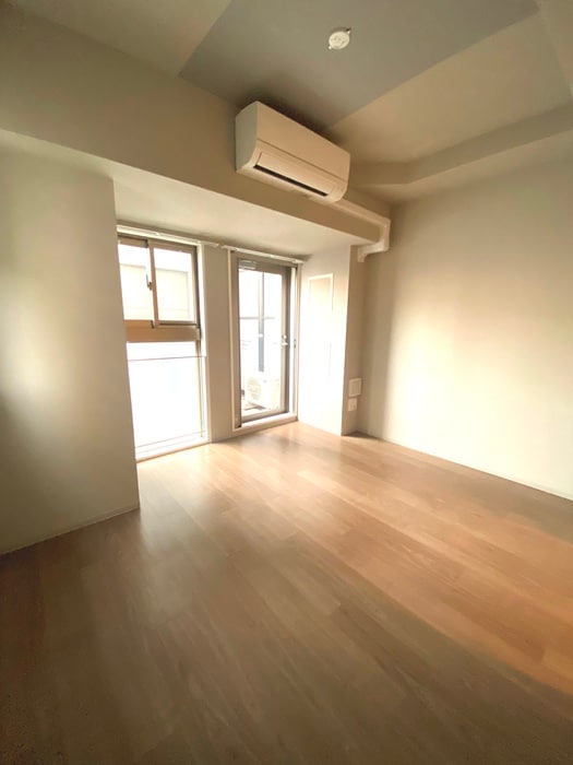 居室 WORVE大阪本町