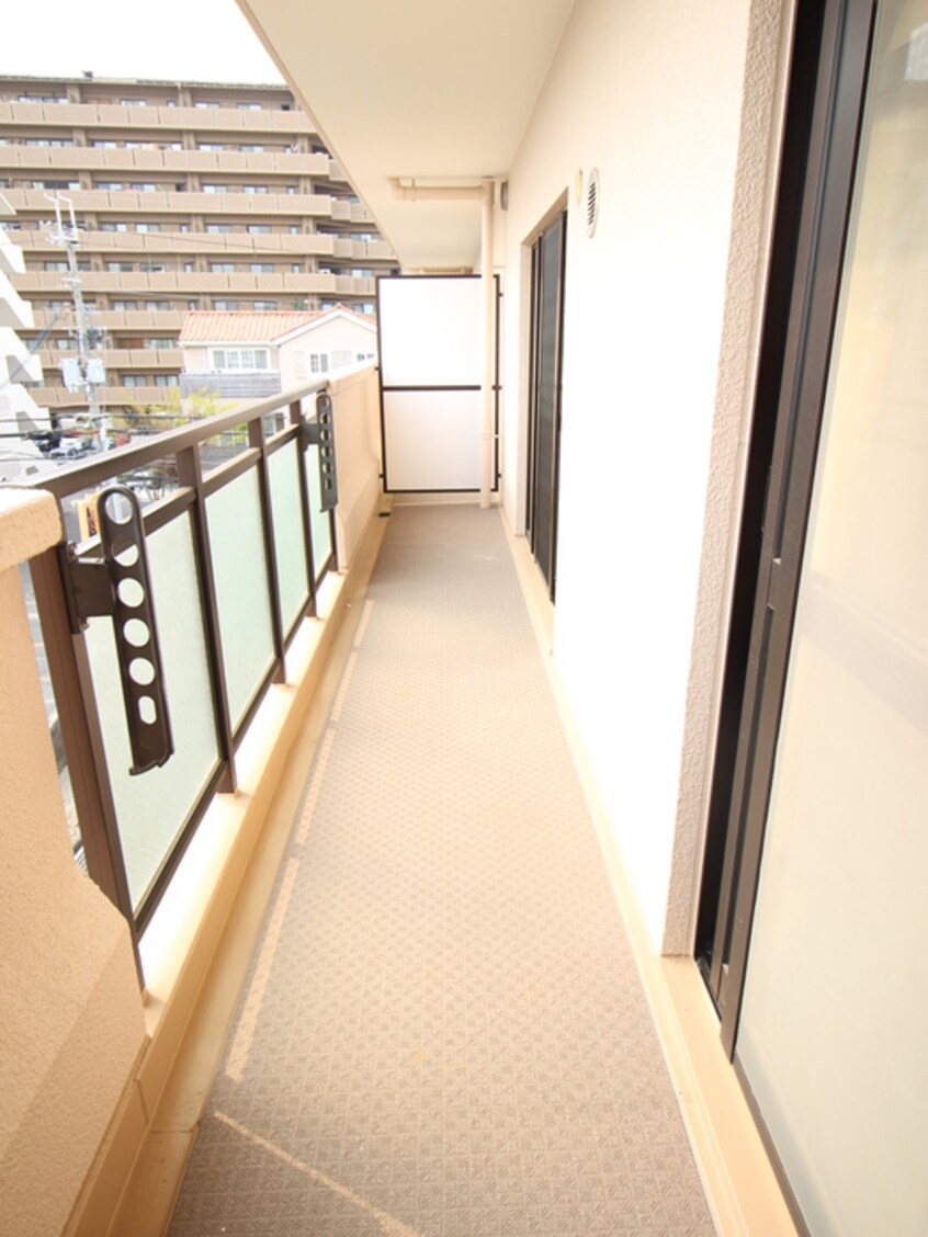 室内からの展望 フォンタ－ナ久米田