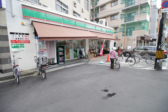 ローソン(コンビニ)まで450m Ｌｕｘｅａｇｅ