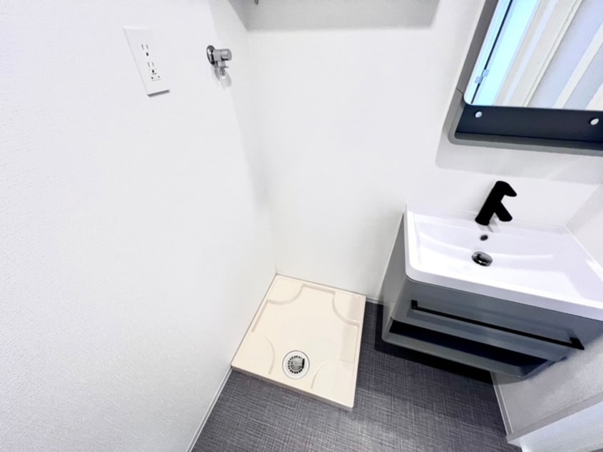 洗濯機置場 セレニテ中崎町リアン