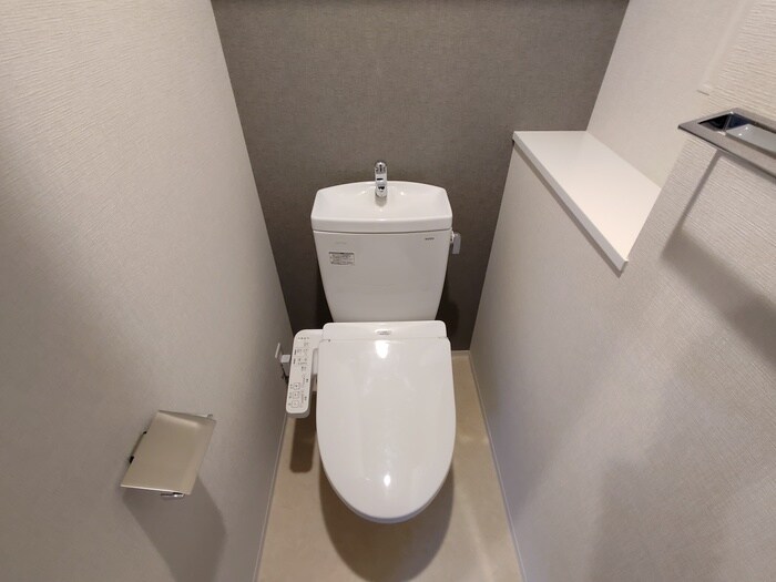 トイレ MAXIV CROS 江坂（413）