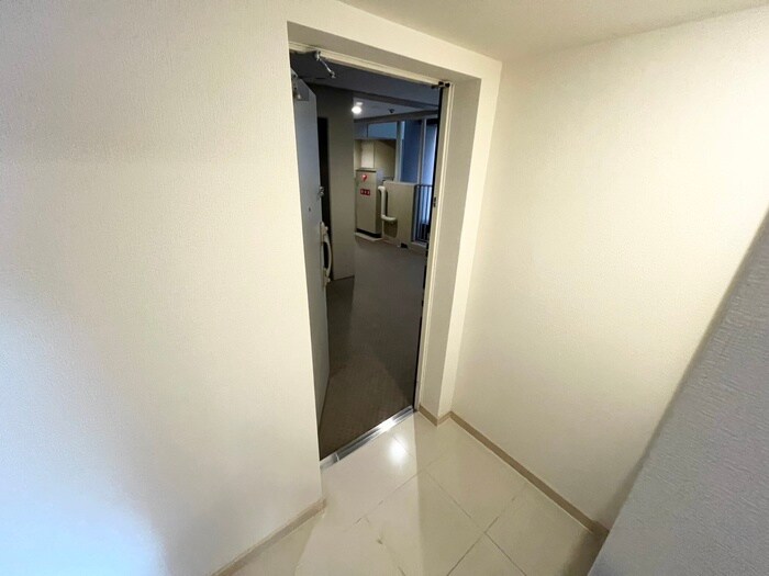 玄関 クローバー・ビュー上本町