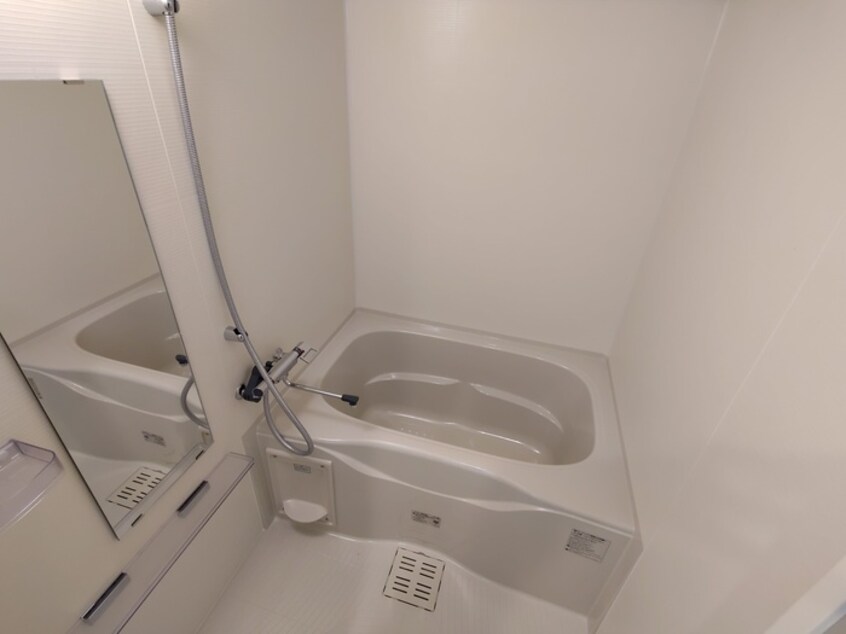 バス／シャワールーム等 MAXIV CROS 江坂（416）