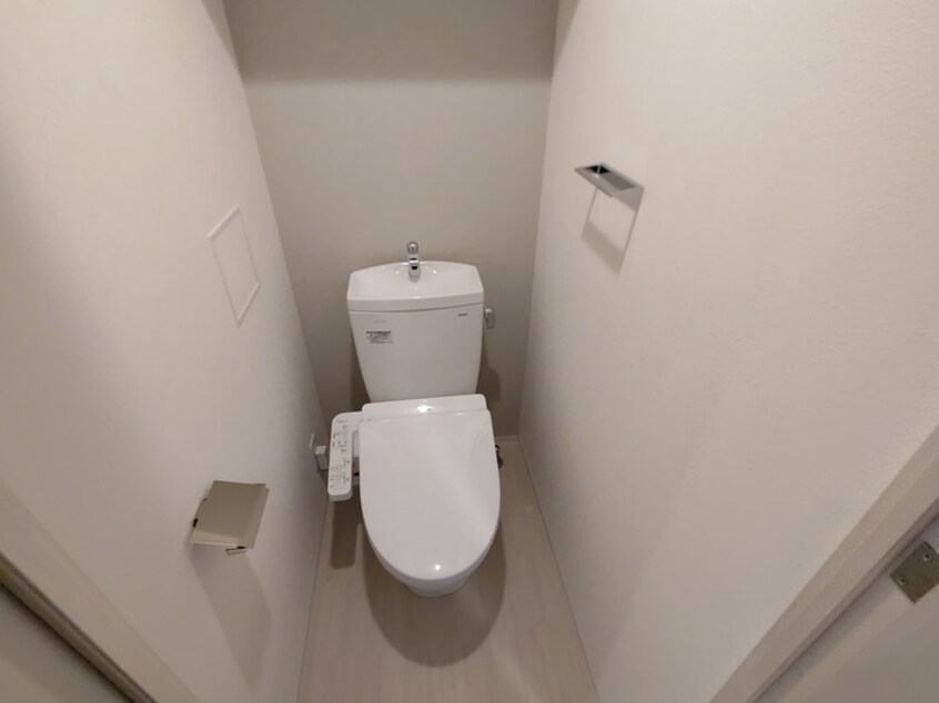 トイレ MAXIV CROS 江坂（416）