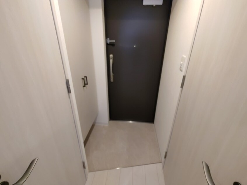 玄関 MAXIV CROS 江坂（416）