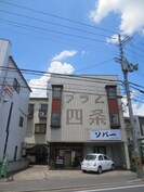 プラム四条の外観