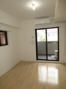 居室 ﾚｼﾞｭｰﾙｱｯｼｭ心斎橋VITA(508)