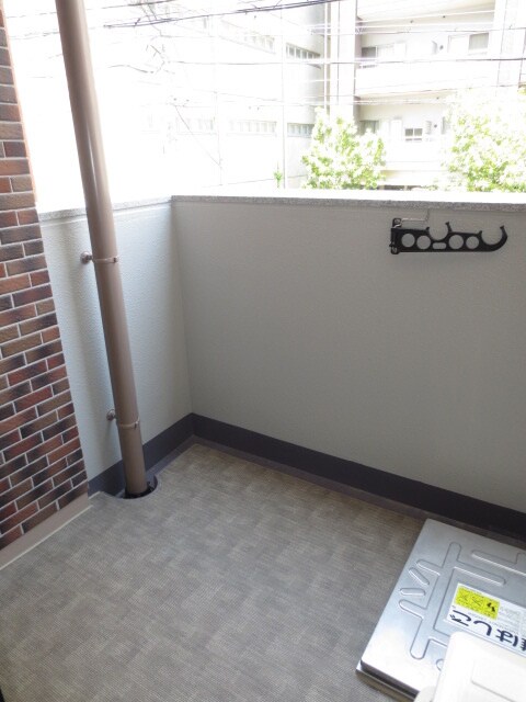 ベランダ・バルコニー ﾚｼﾞｭｰﾙｱｯｼｭ心斎橋VITA(508)