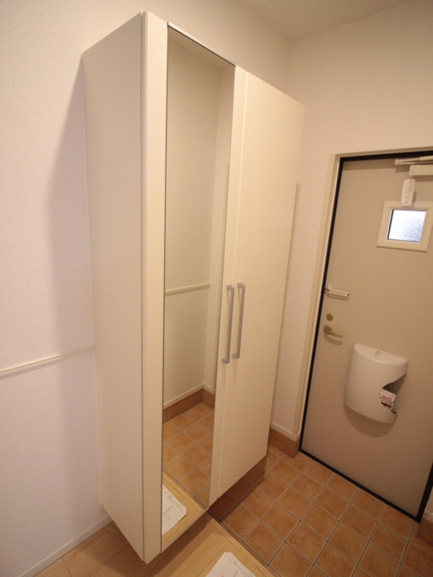 収納 アルシオーネ