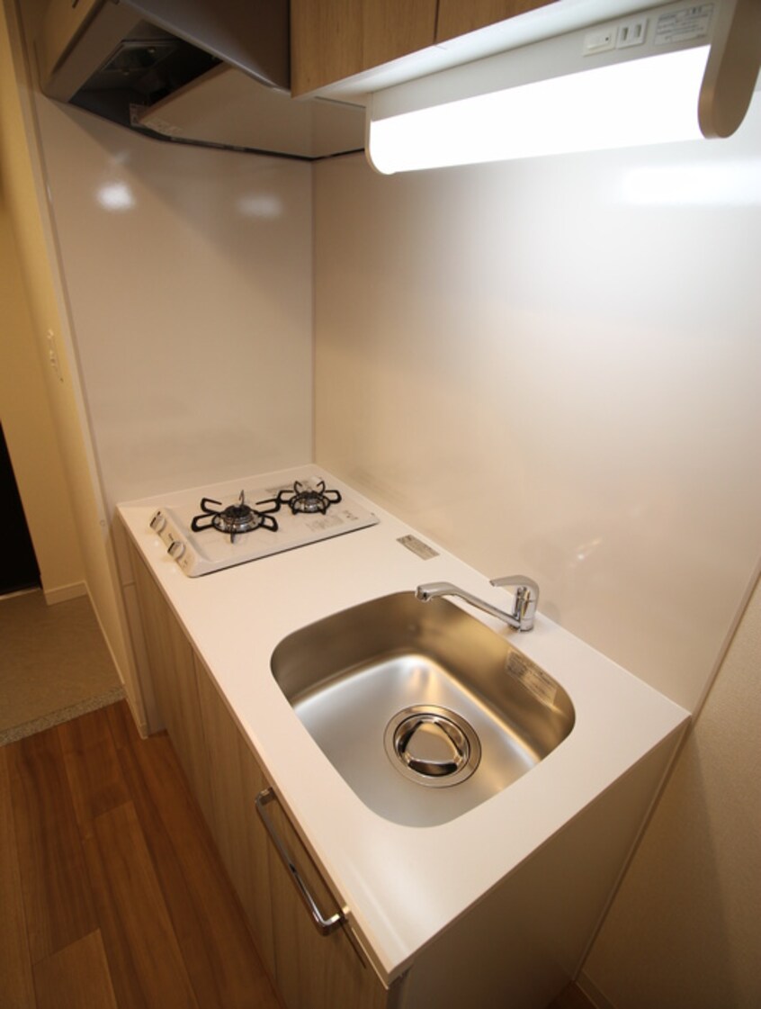 キッチン ﾗﾗﾌﾟﾚｲｽ四天王寺前夕陽丘ﾌﾟﾙﾐｴ