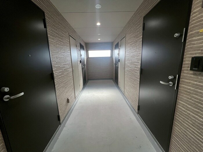 建築中 ウェルスクエア茨木駅前