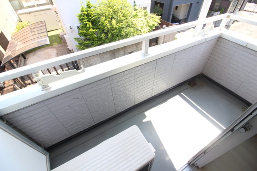 ベランダ・バルコニー ラビットインタ－ナショナルﾊｳｽ