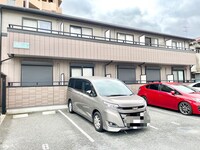 ｸﾞﾘｰﾝﾊｲﾂ浜