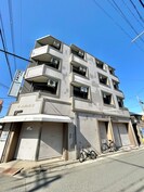 サニーコート新在家の外観