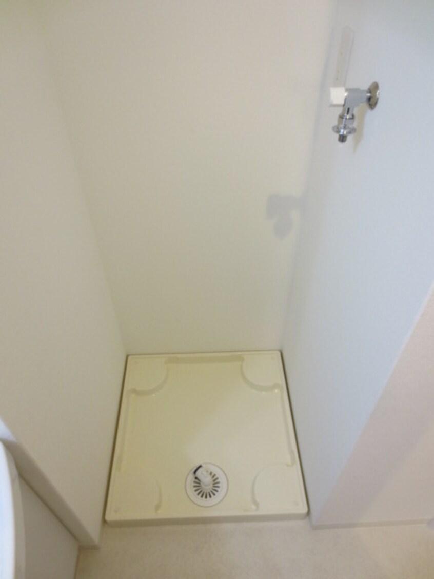 洗濯機置場 ＲＩＴＺ ＣＯＵＲＴ