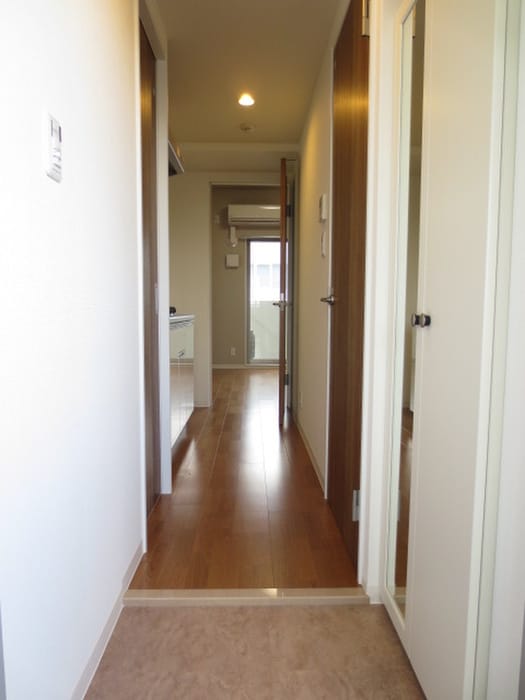 廊下 ＲＩＴＺ ＣＯＵＲＴ