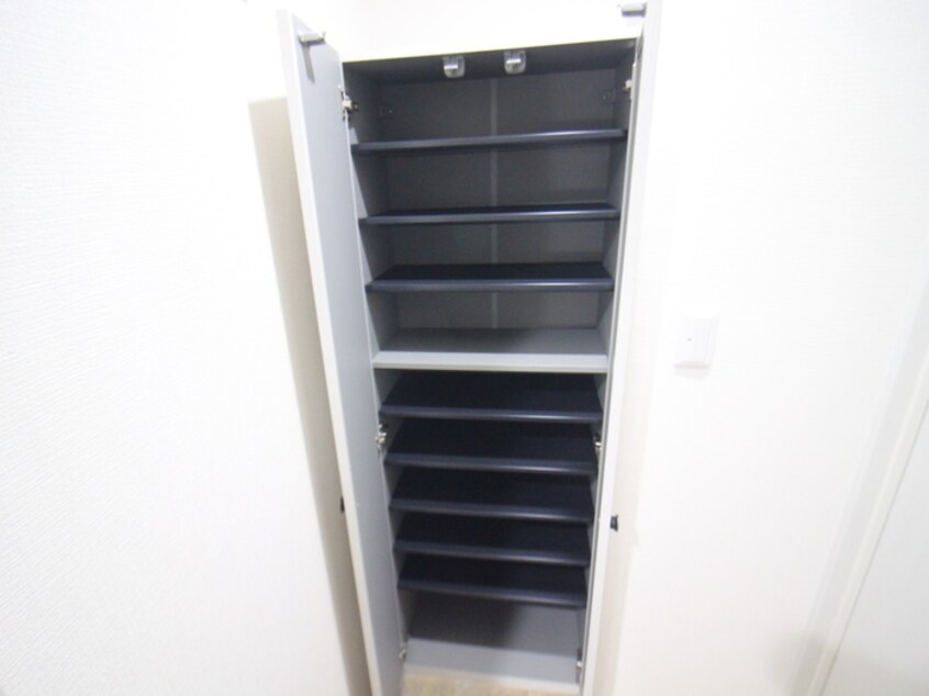 靴箱 ユアメゾン阪南町