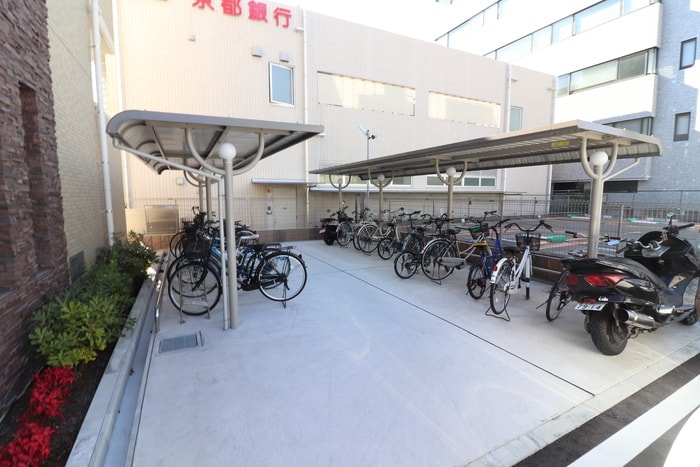 駐輪場 グラドアーレ　ミゼ