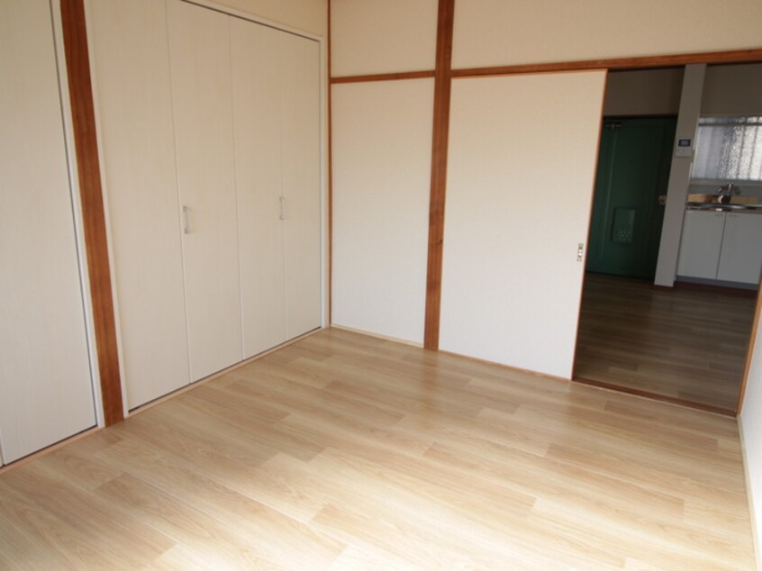 居室 日晴ハイツＢ棟