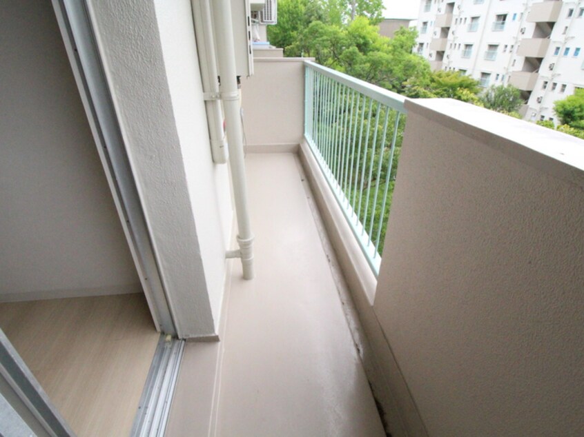 ベランダ・バルコニー 箕面粟生第二住宅第11号棟(303)