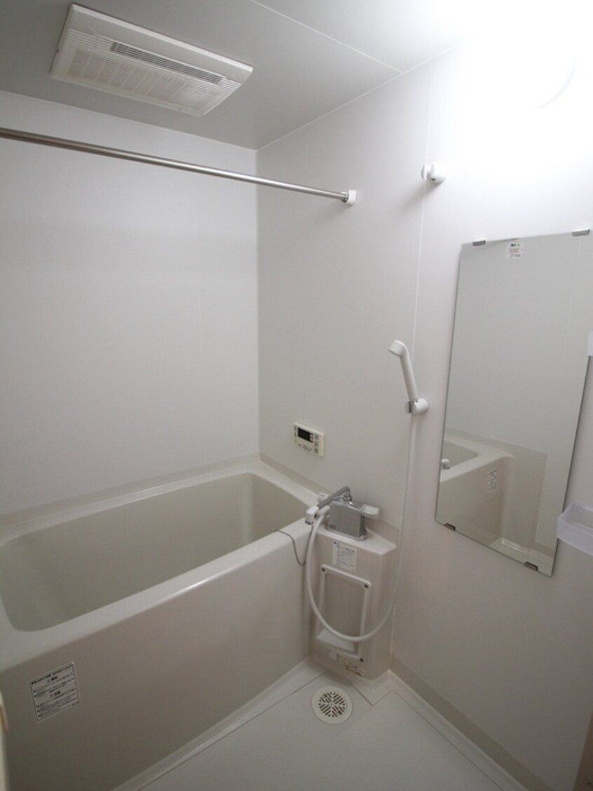 バス／シャワールーム等 Ｂｒｉｃｋ　ｙａｒｄ