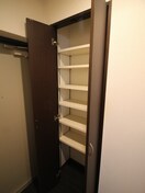 靴箱 Ｂｒｉｃｋ　ｙａｒｄ