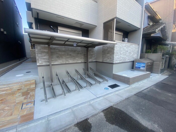 駐輪場 フジパレス長田サウス