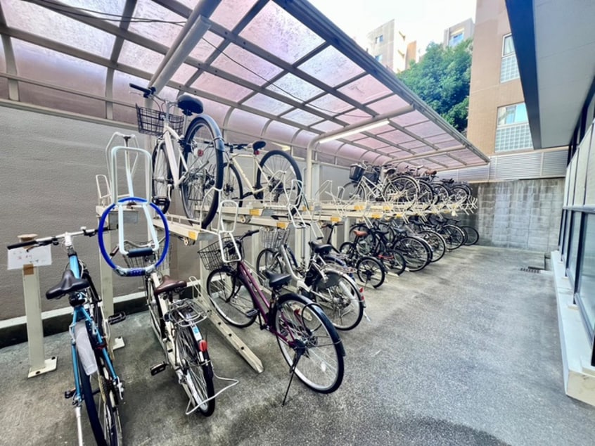 駐輪場 ボンネール葵