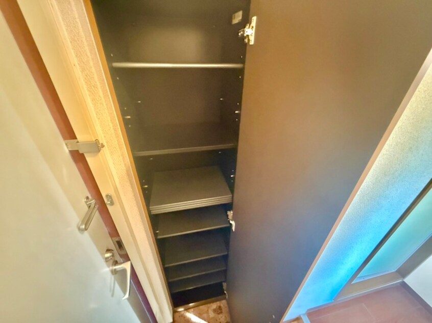 靴箱 ﾘﾍﾞﾗﾙ２１