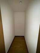 収納 グリ－ンコ－ト川西