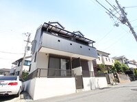 メゾン　ブラン　エ　ノワ－ル