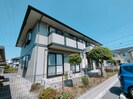 ロイヤルシャトーH棟の外観