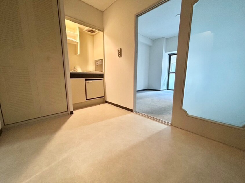 キッチン ﾗｲｵﾝｽﾞﾏﾝｼｮﾝ京都三条（２０３）